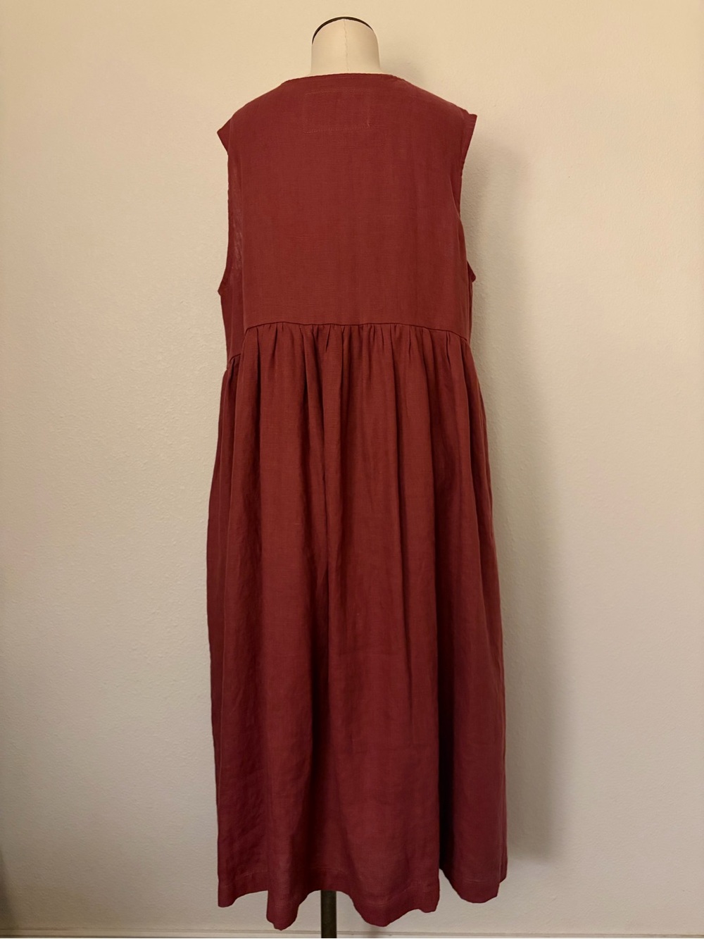not Perfect Linen MAMA Midi Dress in Rust Retail- $169 - Picture 4 of 6